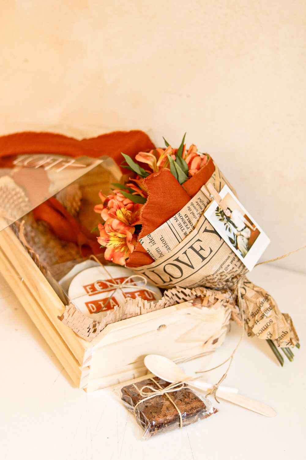 CAIXOTE BENTÔ CAKE COM FLORES - Image 5