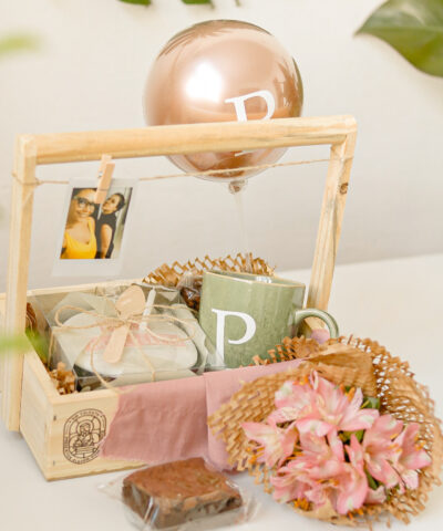 CAIXOTE NIVER COM CAFÉ